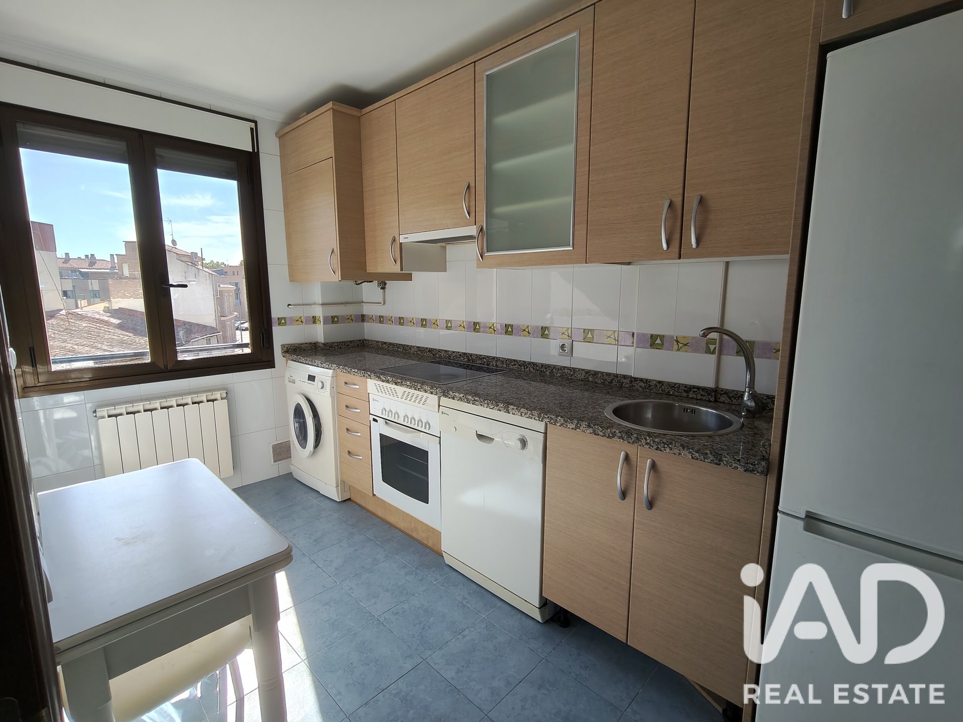 Appartamento a Salamanca, Spagna 3 camere da letto, 87 mq. N° 195052