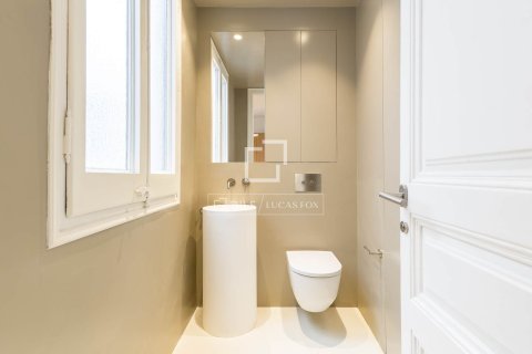 Apartamento en venta en Barcelona, España 3 dormitorios, 144 m2 No. 167572 - foto 20