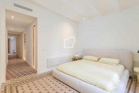 Apartamento en venta en Barcelona, España 3 dormitorios, 144 m2 No. 167572 - foto 25