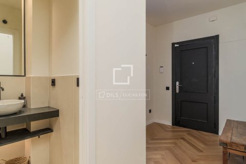 Apartment à vendre à Barcelona, Espagne, 2 chambres, 100 m2 No. 167576 - photo 27