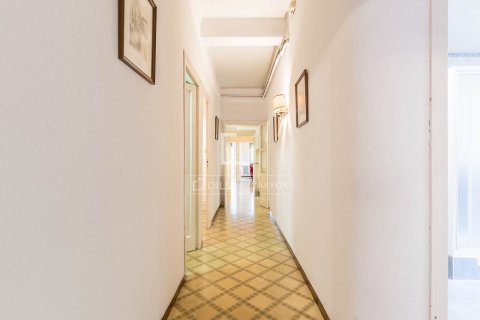 Apartment à vendre à Barcelona, Espagne, 6 chambres, 167 m2 No. 167574 - photo 21