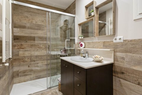 Apartamento en venta en Barcelona, España 3 dormitorios, 118 m2 No. 167573 - foto 17