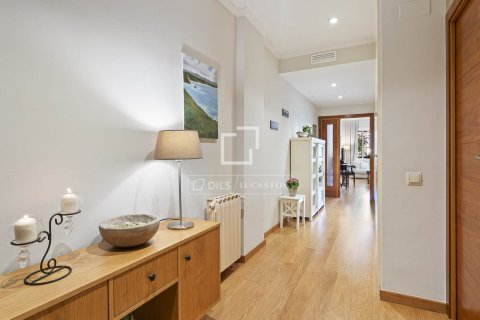 Apartamento en venta en Barcelona, España 3 dormitorios, 118 m2 No. 167573 - foto 16