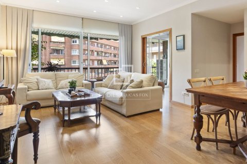 Apartamento en venta en Barcelona, España 3 dormitorios, 118 m2 No. 167573 - foto 5