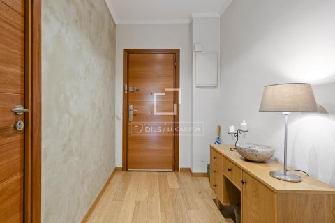 Apartamento en venta en Barcelona, España 3 dormitorios, 118 m2 No. 167573 - foto 6