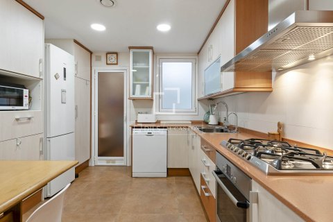 Apartamento en venta en Barcelona, España 3 dormitorios, 118 m2 No. 167573 - foto 29