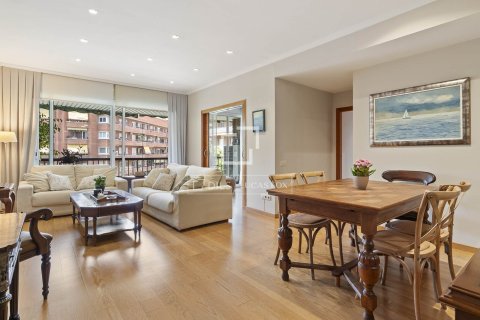 Apartamento en venta en Barcelona, España 3 dormitorios, 118 m2 No. 167573 - foto 3