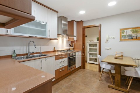 Apartamento en venta en Barcelona, España 3 dormitorios, 118 m2 No. 167573 - foto 30