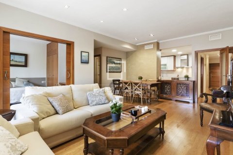 Apartamento en venta en Barcelona, España 3 dormitorios, 118 m2 No. 167573 - foto 9