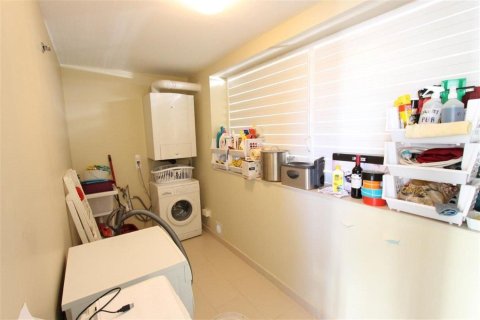 Apartment for sale in El Mascarat, Alicante, Spain 260 sq.m. No. 165770 - photo 5