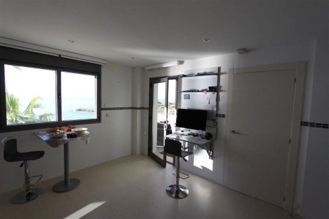 Apartment for sale in El Mascarat, Alicante, Spain 260 sq.m. No. 165770 - photo 6