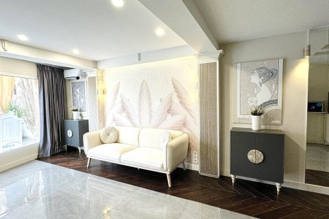 Penthouse for sale in Alicante, Spain 2 bedrooms, 91 sq.m. No. 165764 - photo 2