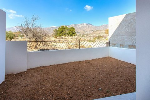 Bungalow till salu i Hondon De Las Nieves, Alicante, Spanien 3 sovrum, 101 kvm. Nr. 75346 - foto 8