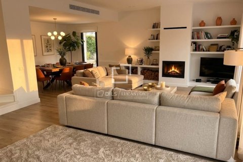 Villa en venta en Sant Cugat del Vallès, Barcelona, España 5 dormitorios, 300 m2 No. 167563 - foto 14