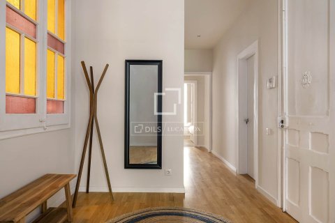Apartament w Barcelona, Hiszpania 2 sypialnie, 99 mkw. nr 167560 – zdjęcie 11
