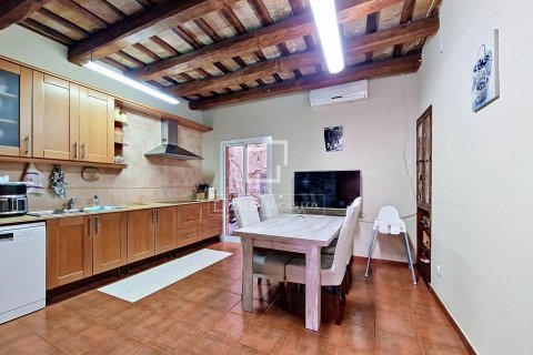 Villa en venta en Vilanova i la Geltrú, Barcelona, España 4 dormitorios, 199 m2 No. 167562 - foto 12