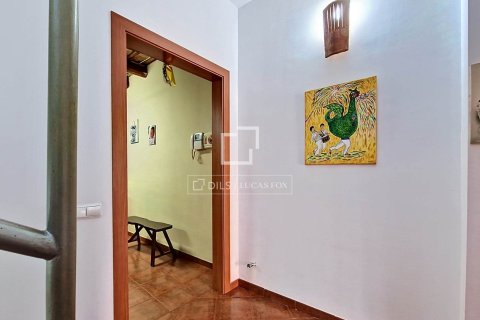 Villa en venta en Vilanova i la Geltrú, Barcelona, España 4 dormitorios, 199 m2 No. 167562 - foto 10