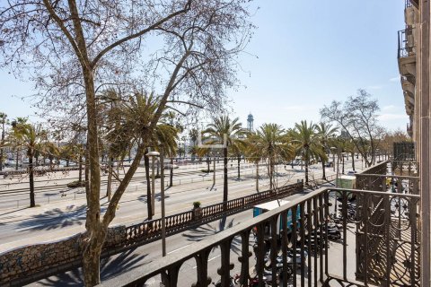 Apartament w Barcelona, Hiszpania 5 sypialni, 300 mkw. nr 150902 – zdjęcie 3