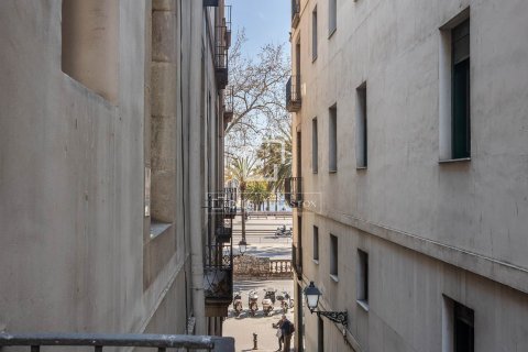 Apartament w Barcelona, Hiszpania 5 sypialni, 300 mkw. nr 150902 – zdjęcie 25