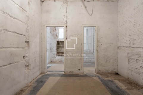 Apartament w Barcelona, Hiszpania 5 sypialni, 300 mkw. nr 150902 – zdjęcie 16