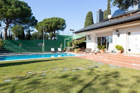 Willa w Sant Cugat Del Valles, Barcelona, Hiszpania 7 sypialni, 800 mkw. nr 150907 – zdjęcie 6