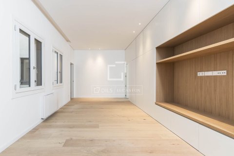 Penthouse w Barcelona, Hiszpania 3 sypialnie, 219 mkw. nr 150904 – zdjęcie 19
