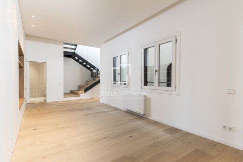 Penthouse w Barcelona, Hiszpania 3 sypialnie, 219 mkw. nr 150904 – zdjęcie 17