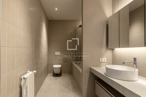 Penthouse w Barcelona, Hiszpania 3 sypialnie, 219 mkw. nr 150904 – zdjęcie 28