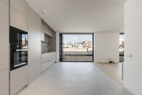 Penthouse w Barcelona, Hiszpania 3 sypialnie, 219 mkw. nr 150904 – zdjęcie 5