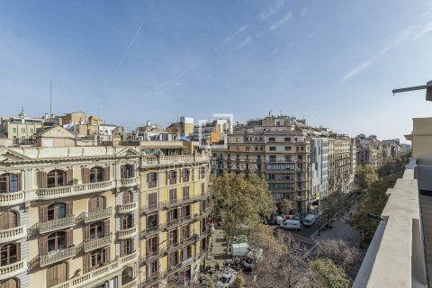 Penthouse w Barcelona, Hiszpania 3 sypialnie, 219 mkw. nr 150904 – zdjęcie 15