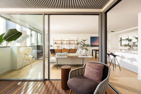 Appartamento in vendita a Barcelona, Spagna 4 camere da letto, 185 mq. N° 150906 - foto 2