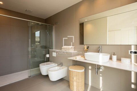 Appartamento in vendita a Barcelona, Spagna 4 camere da letto, 185 mq. N° 150906 - foto 27