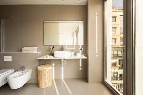 Appartamento in vendita a Barcelona, Spagna 4 camere da letto, 185 mq. N° 150906 - foto 25