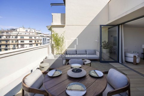Attico in vendita a Barcelona, Spagna 2 camere da letto, 123 mq. N° 150905 - foto 4