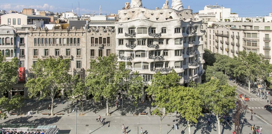 Apartament w Barcelona, Hiszpania 4 sypialnie, 226 mkw. nr 150908