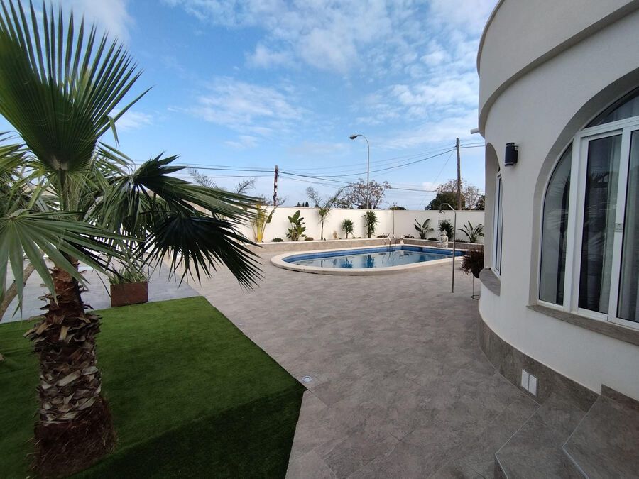 Villa Torrevieja, Alicante, Spānijā 186 m2 Nr. 195160