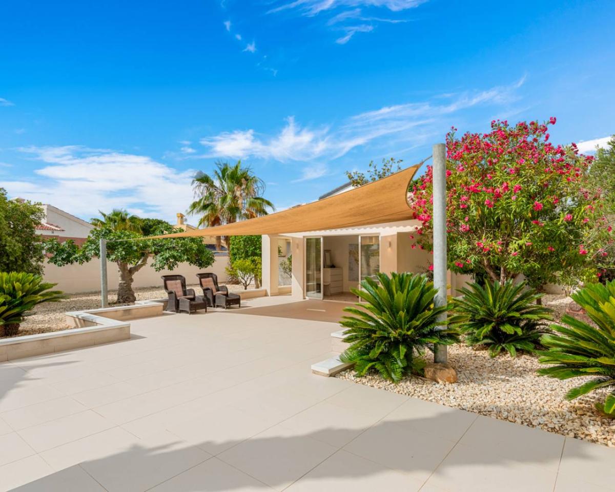Huvila Ciudad Quesada, Alicante, Espanja 4 makuuhuonetta, 427 m2 No. 102715