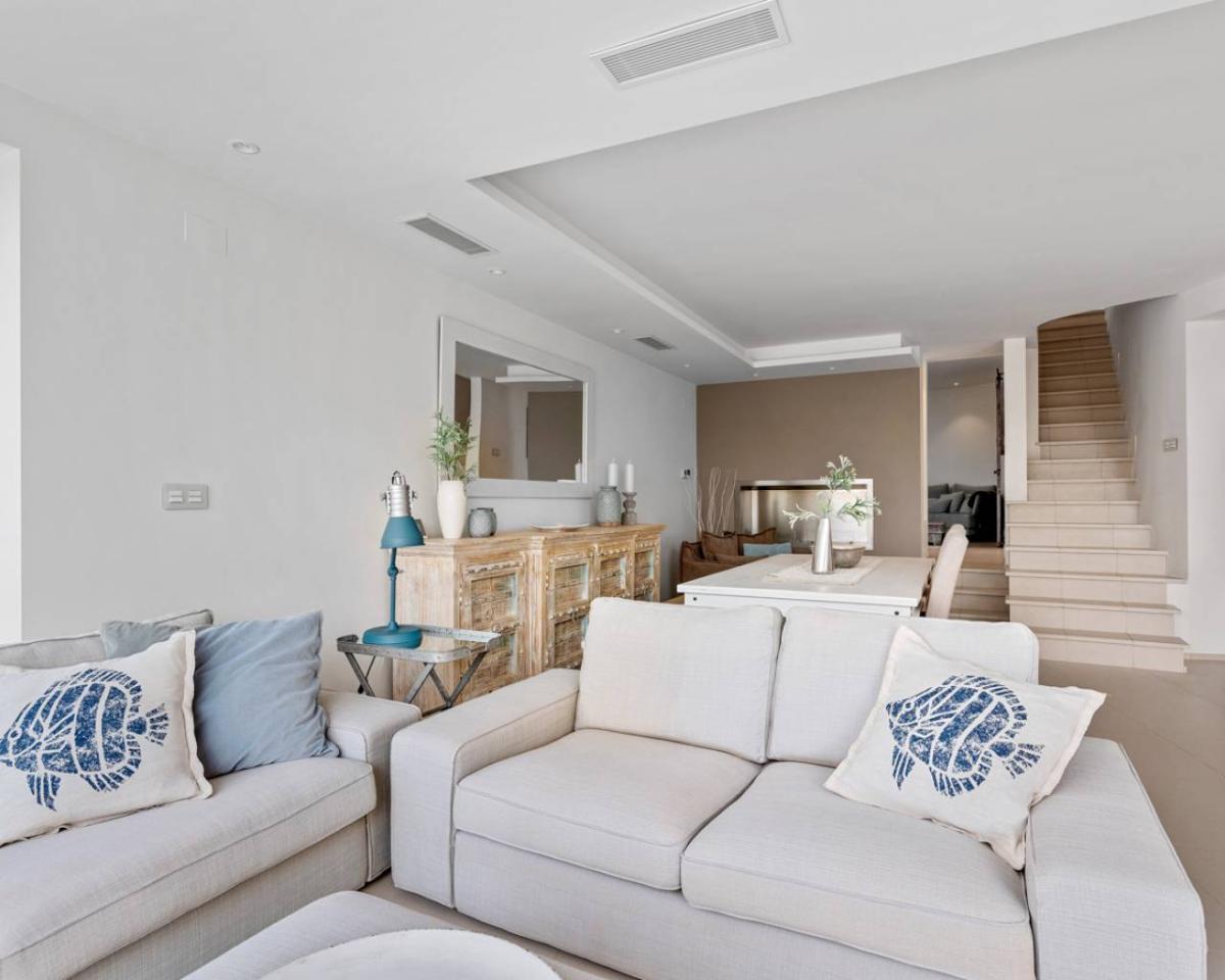 Huvila Ciudad Quesada, Alicante, Espanja 4 makuuhuonetta, 427 m2 No. 102715