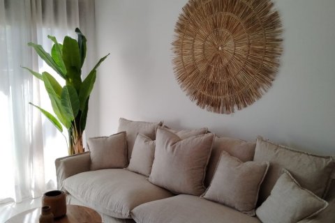 Bungalow for sale Pilar de la Horadada, Alicante, Spain 2 bedrooms, 72 sq.m. No. 76942 - photo 18