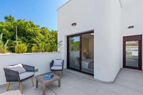 Villa till salu Pilar de la Horadada, Alicante, Spanien 3 sovrum, 132 kvm. Nr. 76939 - foto 25