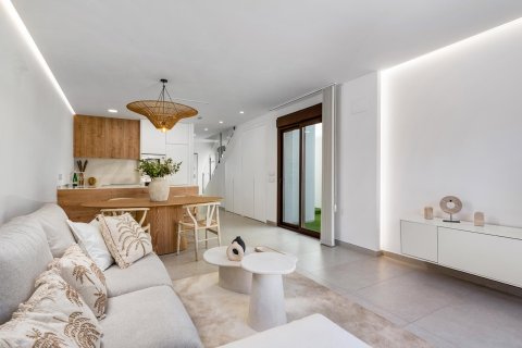 Villa till salu Pilar de la Horadada, Alicante, Spanien 3 sovrum, 132 kvm. Nr. 76939 - foto 8