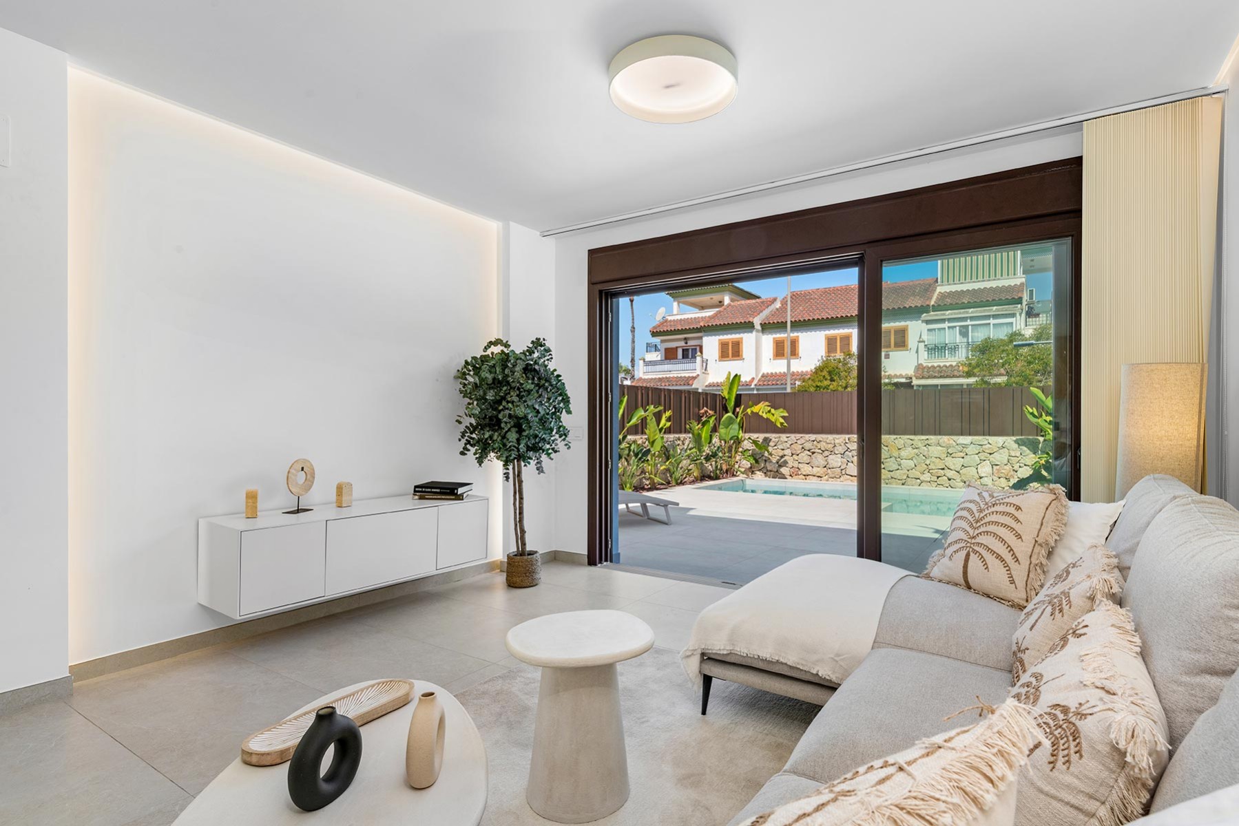 Villa en Pilar de la Horadada, Alicante, España 3 dormitorios, 132 m2 No. 76939