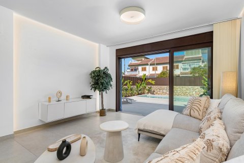 Villa till salu Pilar de la Horadada, Alicante, Spanien 3 sovrum, 132 kvm. Nr. 76939 - foto 6