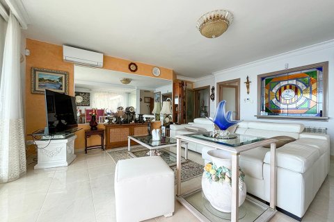 Apartamento en venta en Mallorca, España 3 dormitorios, 90 m2 No. 143393 - foto 8