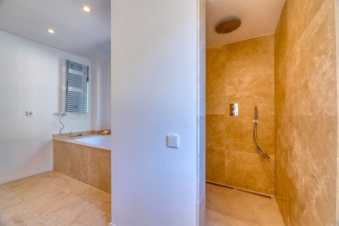 Villa en venta en Esporles, Mallorca, España 5 dormitorios, 350 m2 No. 143391 - foto 14