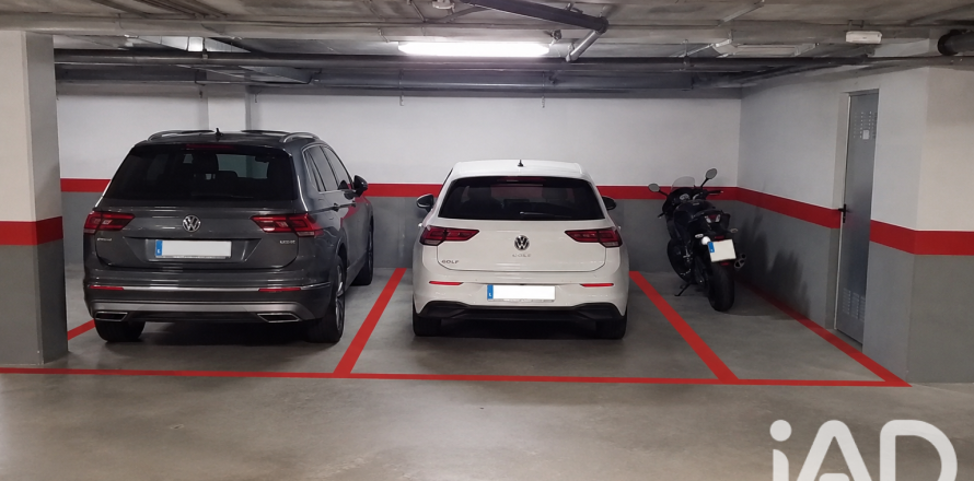 Garage in Madrid, Spain 25 sq.m. No. 187824