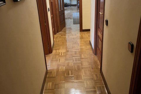 Wohnung zum Verkauf in Madrid, Spanien 4 Schlafzimmer, 169 m2 Nr. 187828 - Foto 6