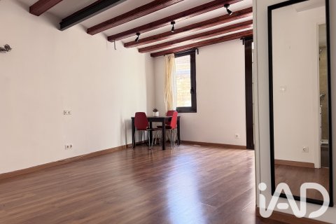 Apartment for sale in Barcelona, Spain 1 bedroom, 43 sq.m. No. 187825 - photo 7