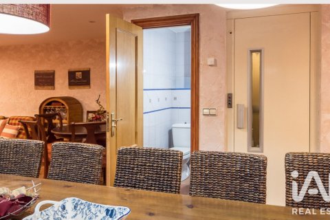 Townhouse for sale in Arnedo, La Rioja, Spain 4 bedrooms, 387 sq.m. No. 187830 - photo 21