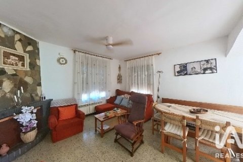 House for sale in Fonollosa, Barcelona, Spain 3 bedrooms, 167 sq.m. No. 187826 - photo 9